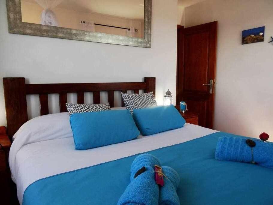 Апартаменты Apartamento Vacacional Pescaito En Плая-Кемада Экстерьер фото