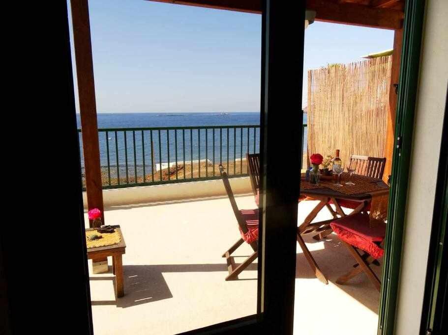 Апартаменты Apartamento Vacacional Pescaito En Плая-Кемада Экстерьер фото